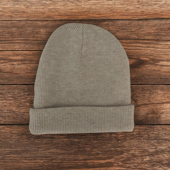 ALO Yoga Gray Knit Beanie - Picture 3 of 5